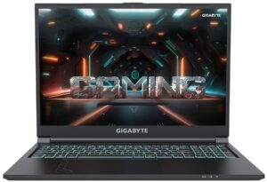 Nowszy laptop Gigabyte G6 na blacie — dlaczego warto wybrać specjalistę od jednej marki